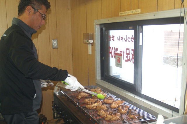 豚足 にゅうとん 持ち帰り専門店